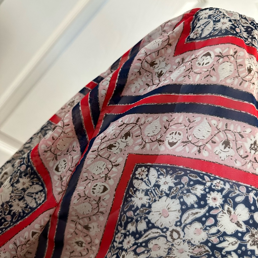 Wrap - Picture 2 of 5